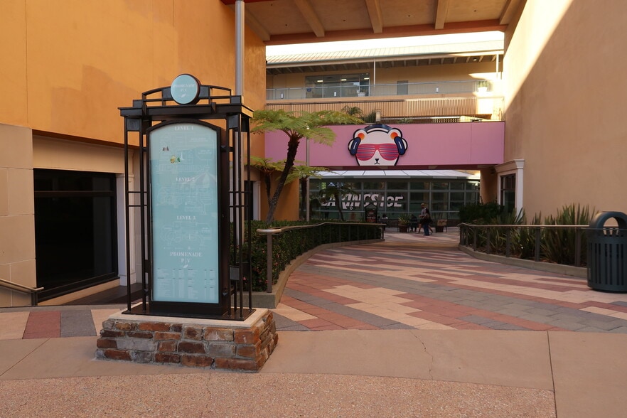 More Photos Of 520-550 Deep Valley Dr, Rolling Hills Estates Unknown For Lease