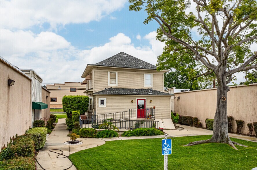 More Photos Of 1460 W 9th St, Upland Office Residential For Sale