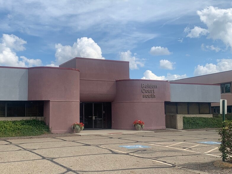 Primary Photo Of 4942 Higbee Ave NW, Canton Office For Sale