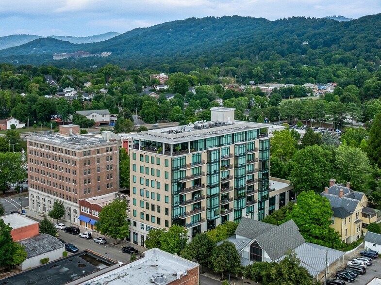 More Photos Of 60 N Market St, Asheville Apartments For Lease