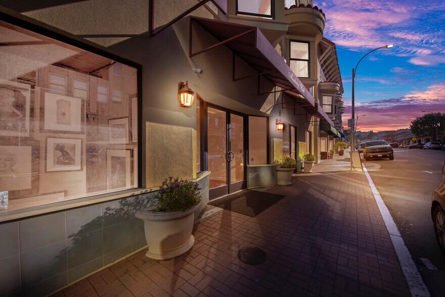 More Photos Of 407 Calle Principal, Monterey Hotel For Sale