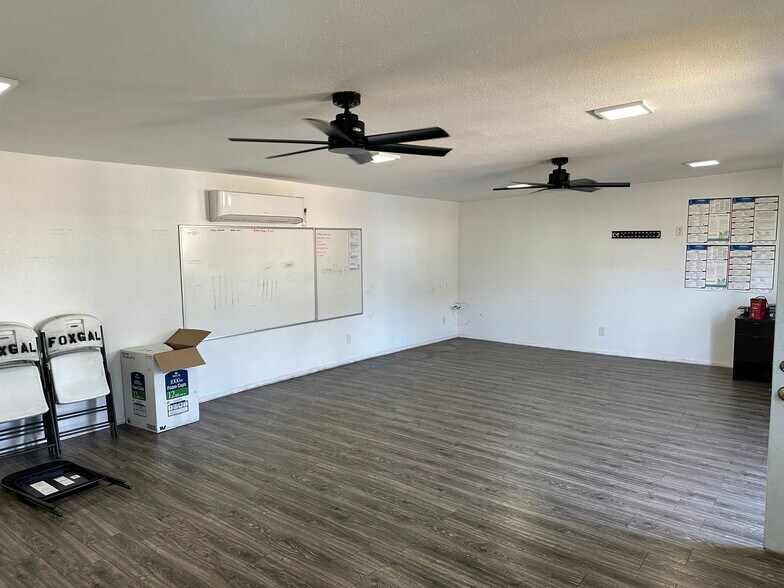 More Photos Of 5275 S Pinal Dr, Apache Junction Warehouse For Sale