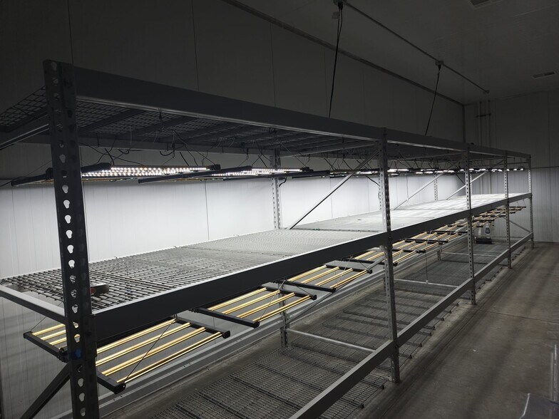 More Photos Of 206 SE 10th St, Stigler Industrial For Sale