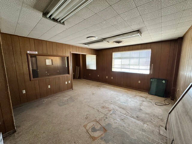 More Photos Of 601 S Lovekin Blvd, Blythe Warehouse For Sale