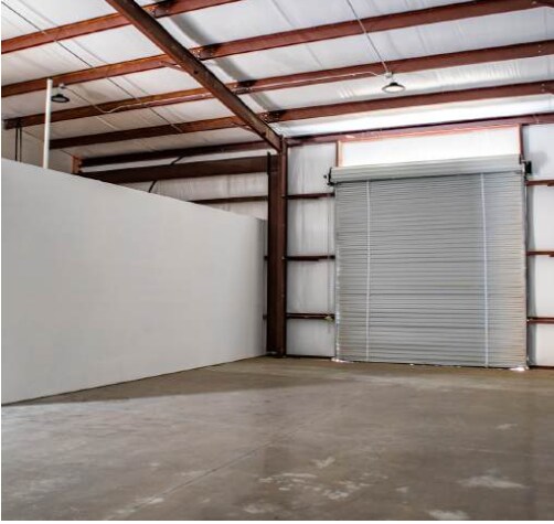 More Photos Of 25330 Aldine Westfield Rd, Spring Unknown For Lease