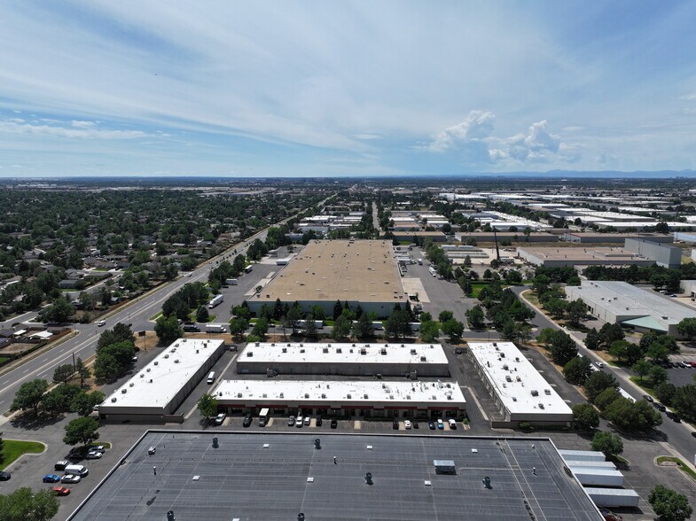 More Photos Of 5475 Peoria St, Denver Light Manufacturing For Lease