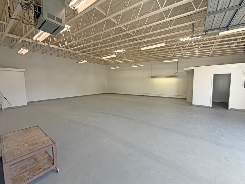 More Photos Of 820 E Ortega St, Santa Barbara Warehouse For Lease