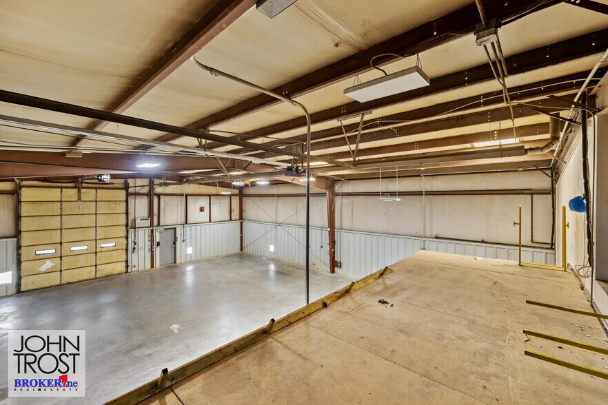More Photos Of 781 Foster Rd, Casper Industrial For Lease