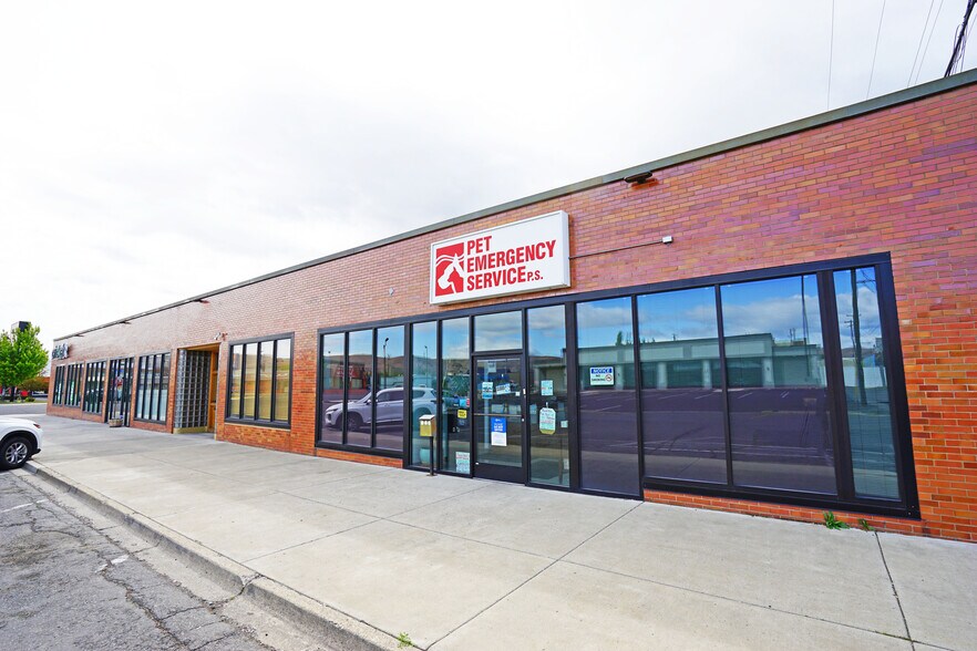 More Photos Of 504-510 W Chestnut Ave, Yakima Office For Sale