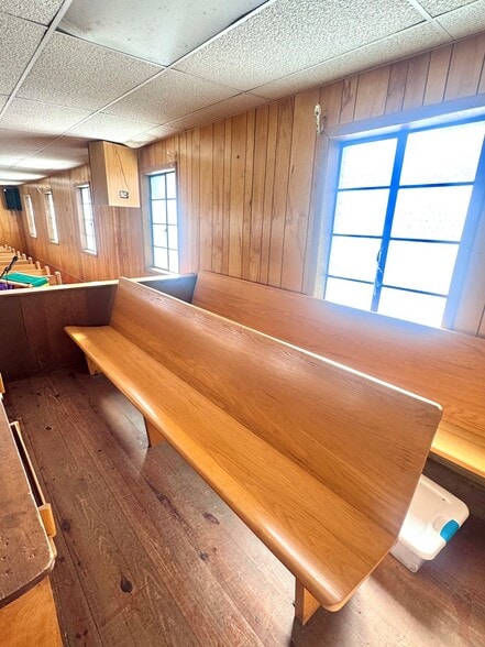 More Photos Of 105 Smith St, Beckley Religious Facility For Sale