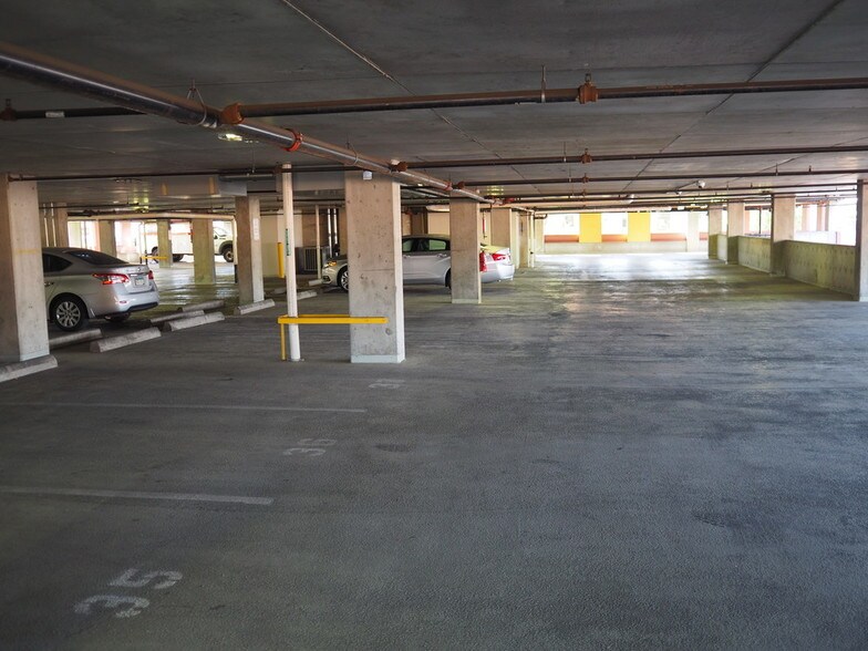 More Photos Of 25 E 5th Ave, Denver Apartments For Lease