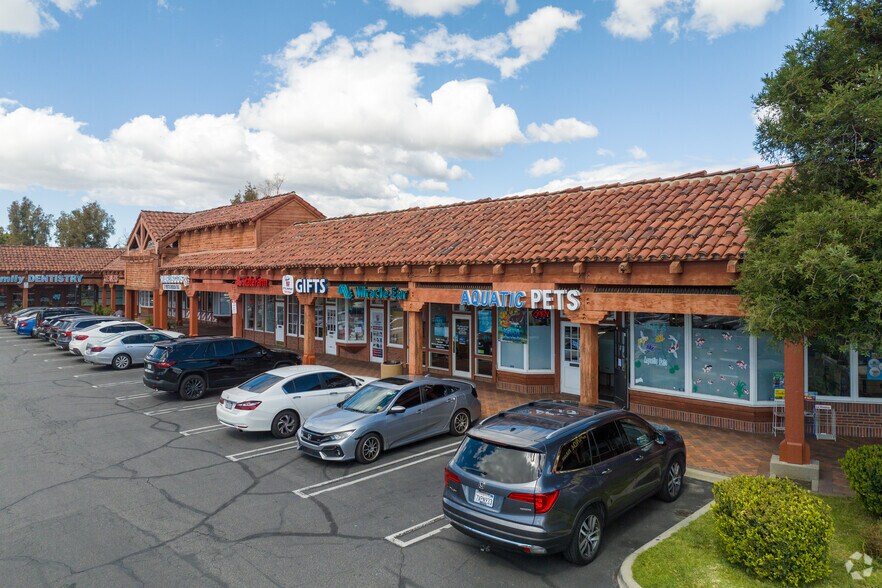 More Photos Of 2008-2026 N Riverside Ave, Rialto Unknown For Lease