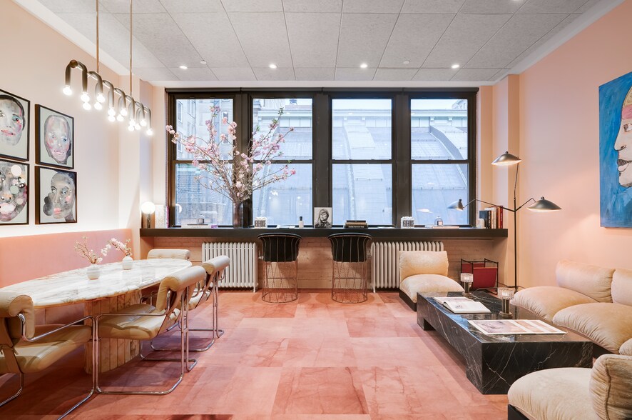 More Photos Of 110 E 25th St, New York Coworking Space