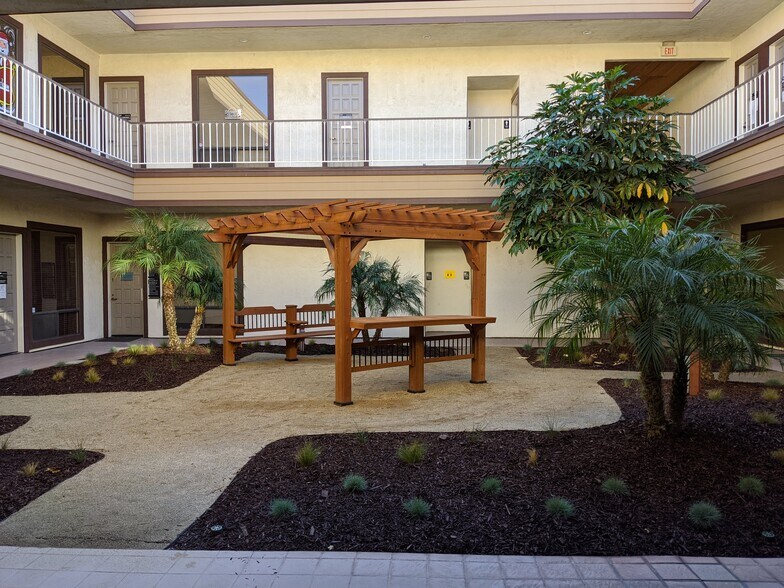 More Photos Of 5575 Lake Park Way, La Mesa Office For Lease