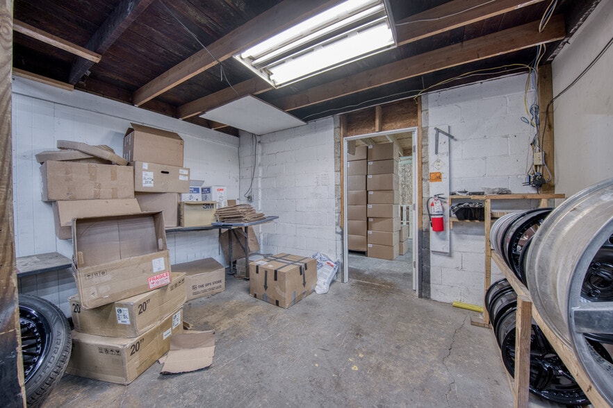 More Photos Of 1080 3rd Ave, North Versailles Warehouse For Sale