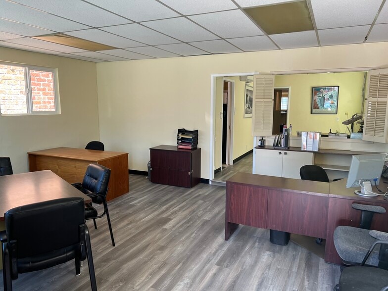 More Photos Of 12467 W Washington Blvd, Los Angeles Storefront Retail Office For Sale