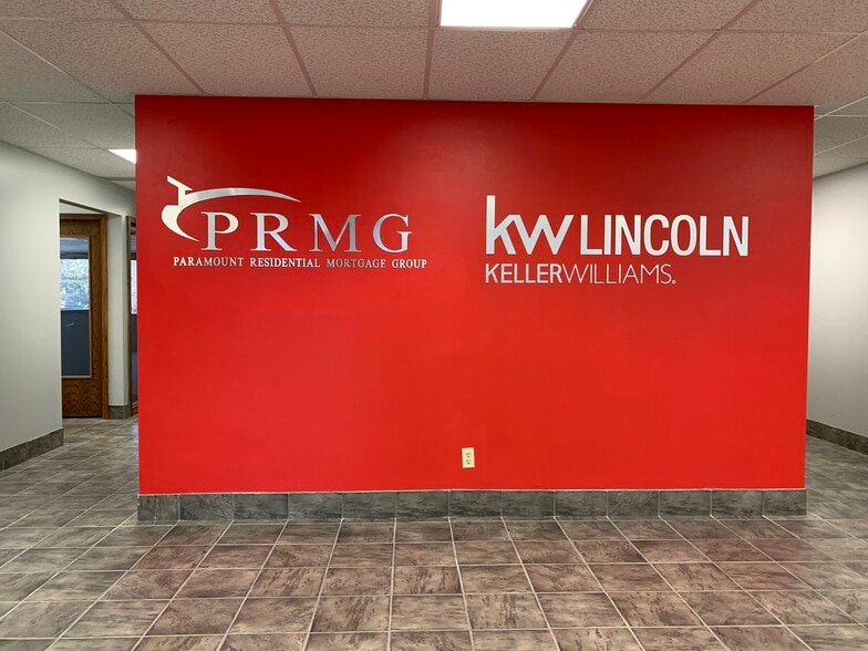 More Photos Of 301 S 70th St, Lincoln Office For Lease