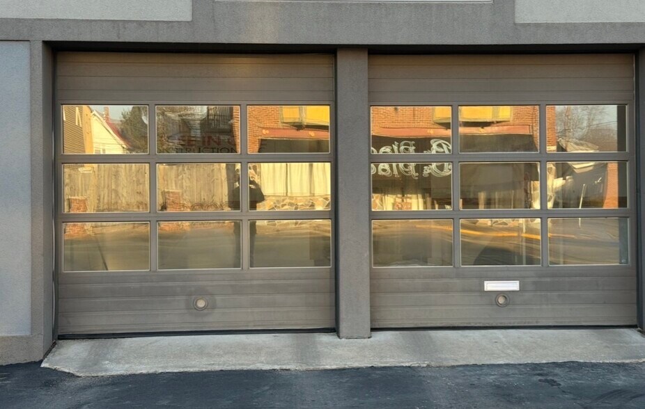 More Photos Of 103 Leonard St S, West Salem Freestanding For Lease