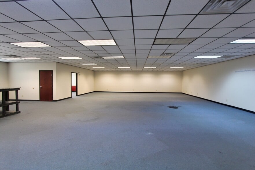 More Photos Of 2240 N Douglas St, Florence Office For Lease