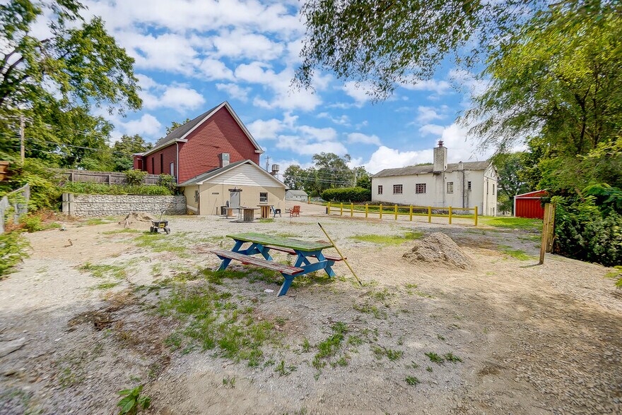 More Photos Of 6987 New Haven Rd, Harrison Restaurant For Sale