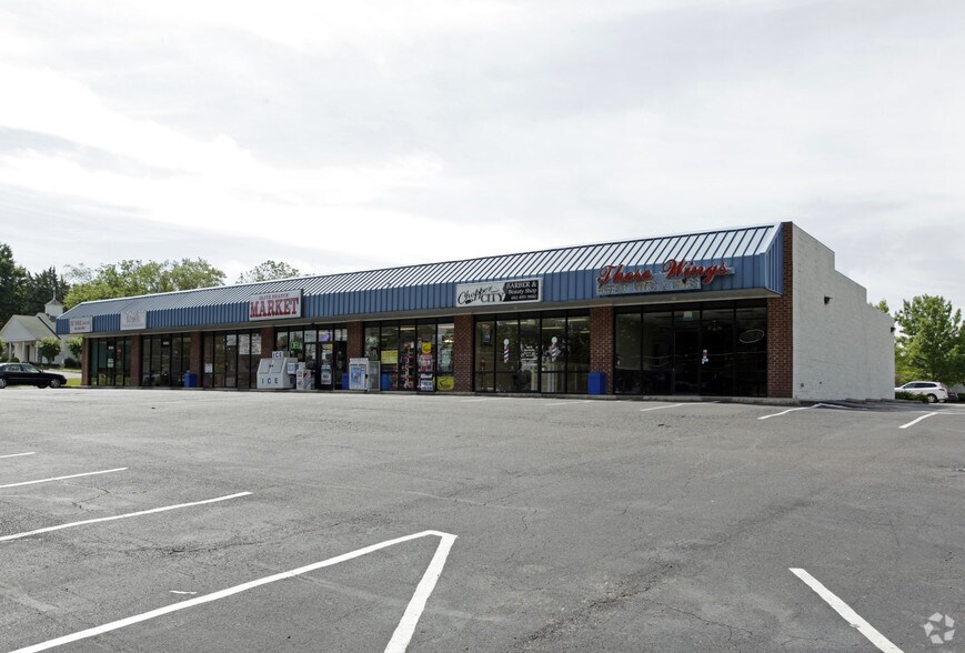 More Photos Of 9809-9823 Goodman Rd, Olive Branch Unknown For Lease