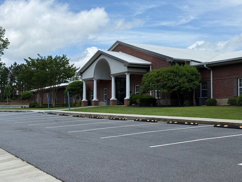 Primary Photo Of 3075 Trickum Rd, Woodstock Religious Facility For Lease
