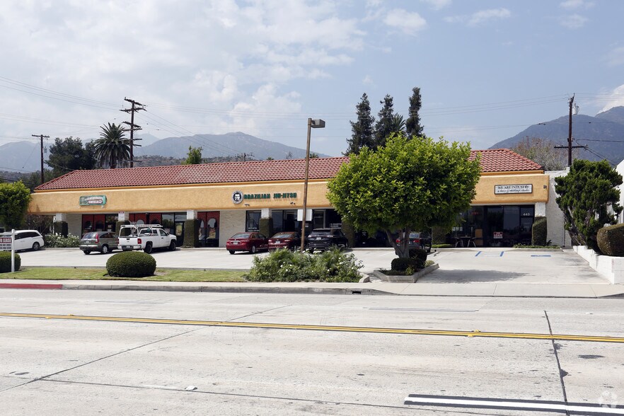 More Photos Of 443-457 W Foothill Blvd, Monrovia Storefront Retail Office For Lease