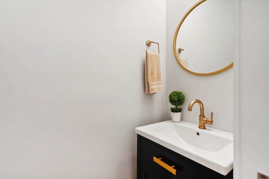 More Photos Of 560 Morgan St NE, Atlanta Apartments For Sale