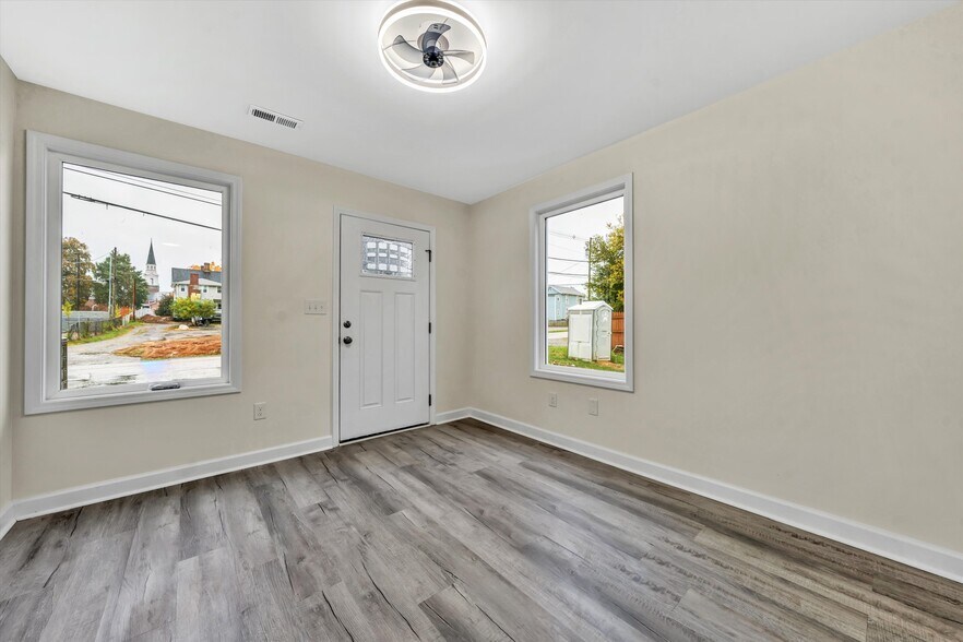 More Photos Of 130-140 W Calhoun St, Salem Apartments For Sale