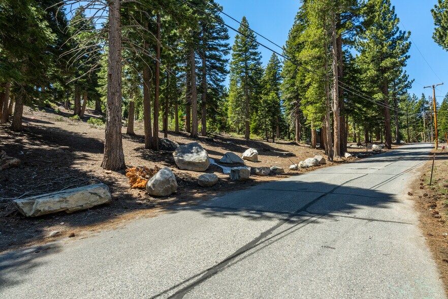 More Photos Of 167 Crawford Ave, Mammoth Lakes Land For Sale