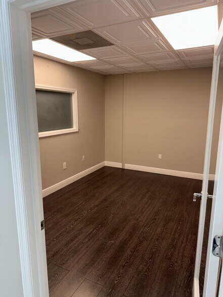 More Photos Of 4101 SW 73rd Ave, Miami Warehouse For Lease