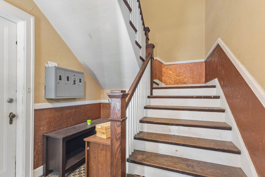 More Photos Of 3514 West End Ave, Nashville Multifamily For Sale