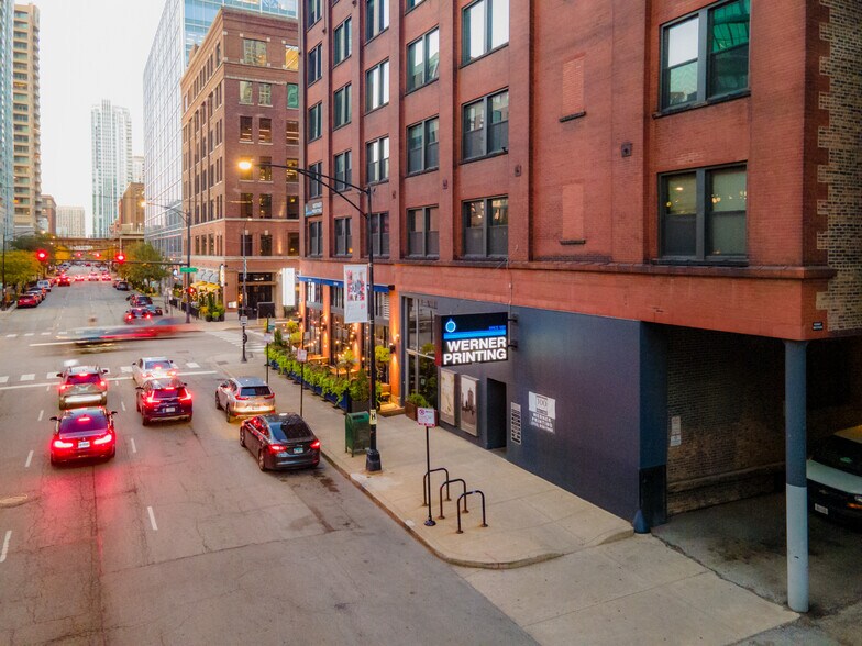 More Photos Of 133 N Jefferson St, Chicago Loft Creative Space For Lease