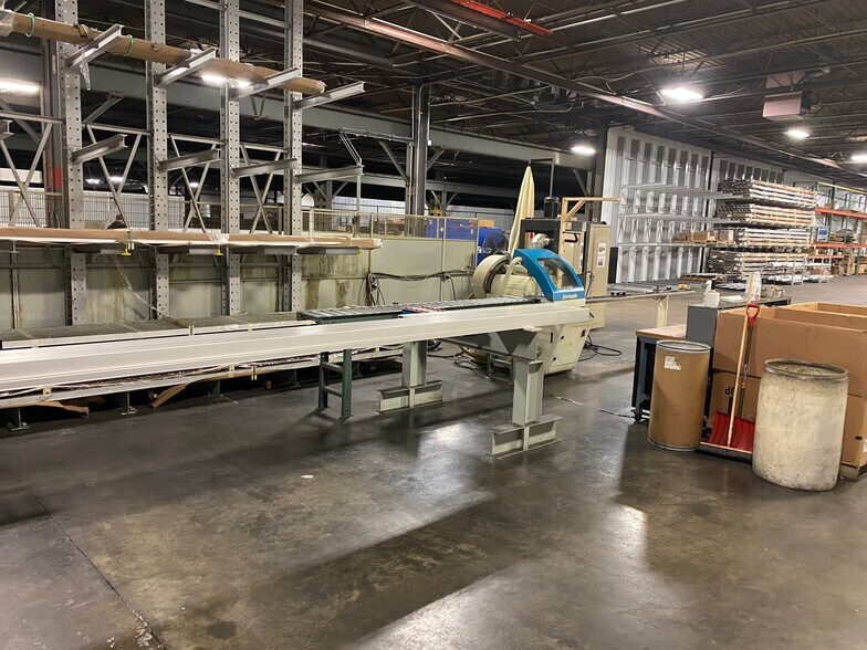 More Photos Of 31 Industrial Cir, Lancaster Industrial For Lease
