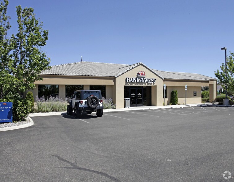 More Photos Of 1450 E Prater Way, Sparks Unknown For Lease