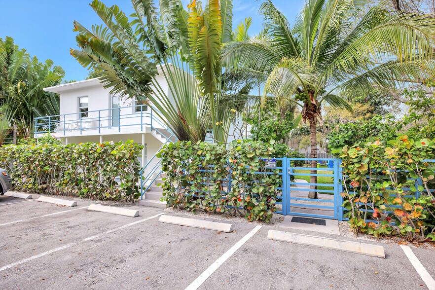 More Photos Of 625 NE 13th Ave, Fort Lauderdale Multifamily For Sale