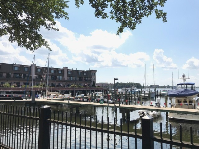 More Photos Of 215 Brooke Ave, Norfolk Office Residential For Sale