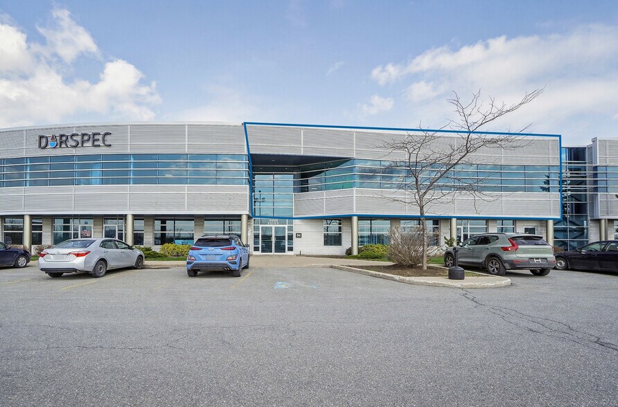 More Photos Of 9955 Rue De Châteauneuf, Brossard Office For Lease