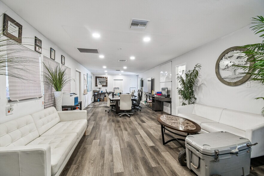 More Photos Of 6010 Wall St, Port Richey Warehouse For Sale