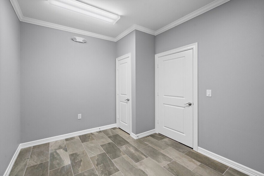More Photos Of 2743 Smith Ranch Rd, Pearland Unknown For Lease