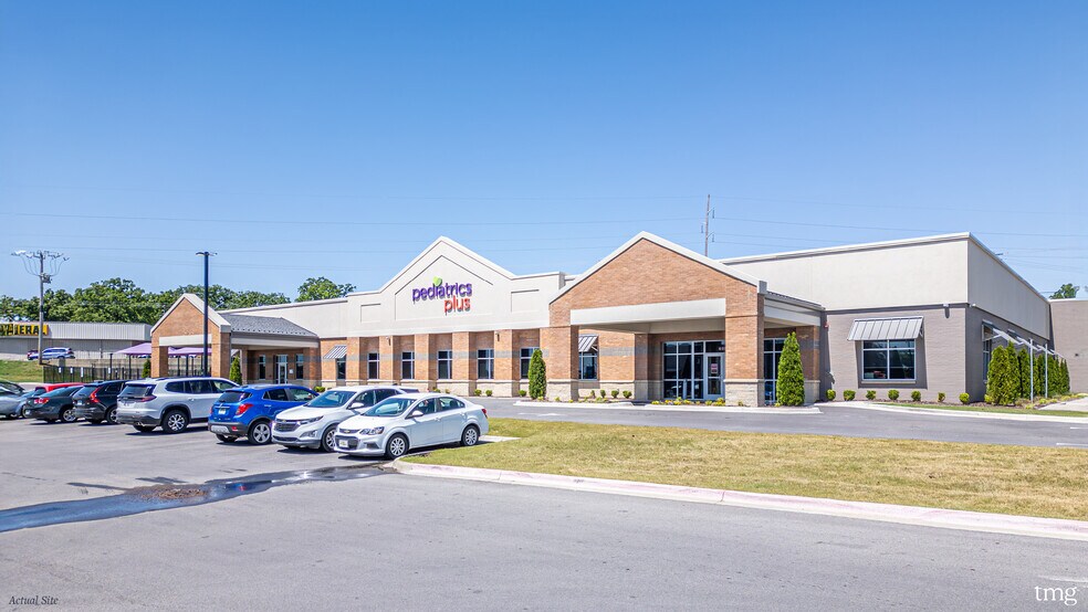 More Photos Of 2805 Alma Hwy, Van Buren Freestanding For Sale
