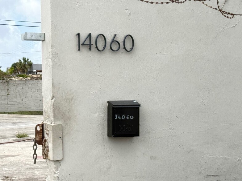 More Photos Of 14060 NW 19th Ave, Miami Manufacturing For Sale