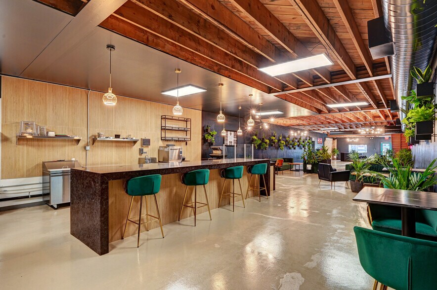 More Photos Of 511-515 Las Vegas Blvd S, Las Vegas Restaurant For Sale