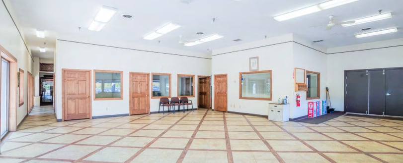 More Photos Of 199 Massachusetts Ave, Lunenburg Auto Dealership For Sale