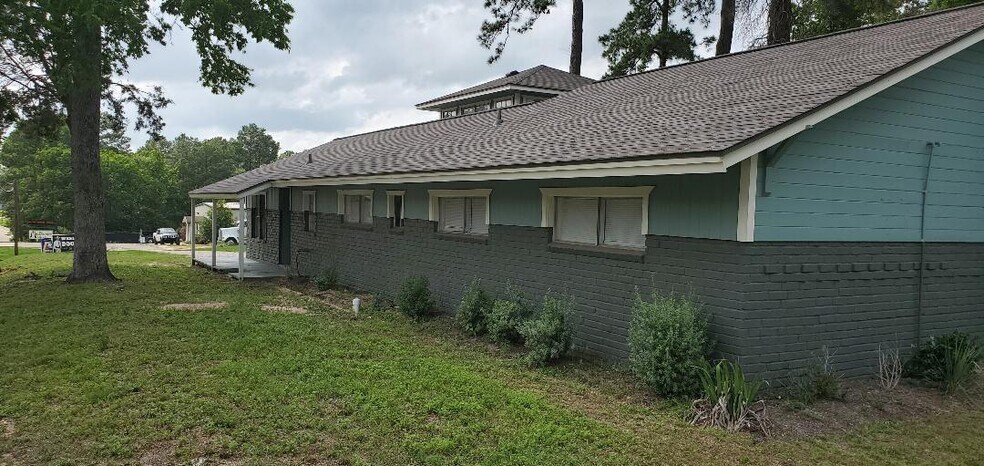 More Photos Of 10332 FM 1097 Rd W, Willis Land For Sale