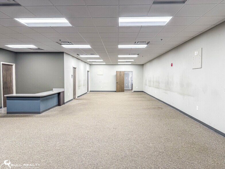 More Photos Of 1839 Buford Hwy, Buford Medical For Lease