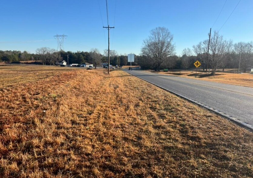 More Photos Of Highway 11 & I-26, Campobello Land For Sale