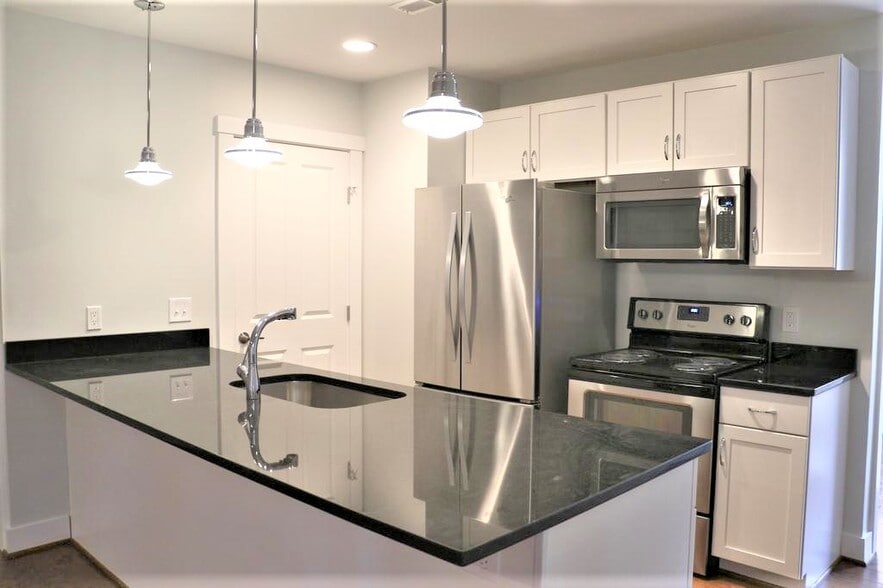 More Photos Of , Cincinnati Multifamily For Sale