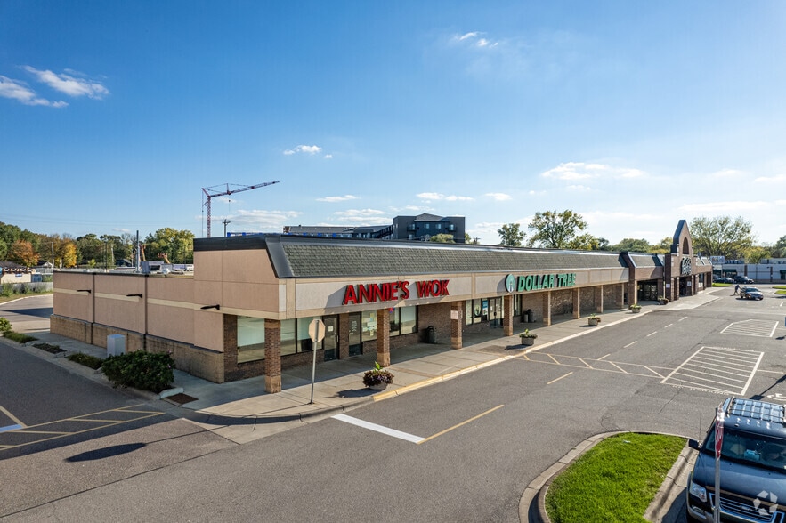 More Photos Of 9101-9175 Lake Dr, Circle Pines Unknown For Lease