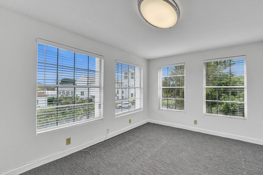 More Photos Of 1215 SE 2nd Ave, Fort Lauderdale Office For Lease